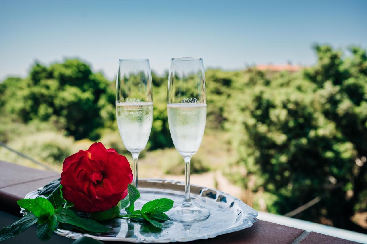 Juniper Bay Bed and Breakfast Portoscuso Εξωτερικό φωτογραφία